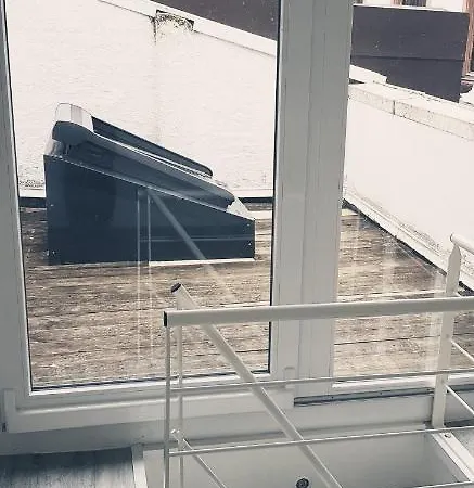 Magnifique Loft En Duplex *
